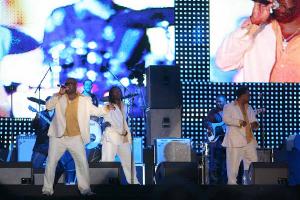 EARTH WIND & FIRE