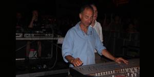 14 Jody Perpick FOH engineer and Jim Staniforth FOH tech