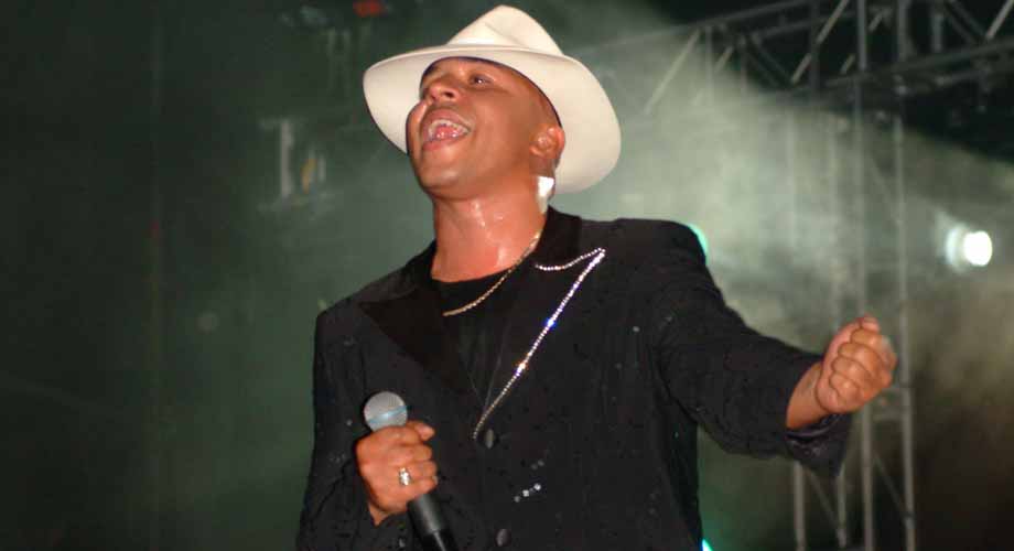 Lou Bega