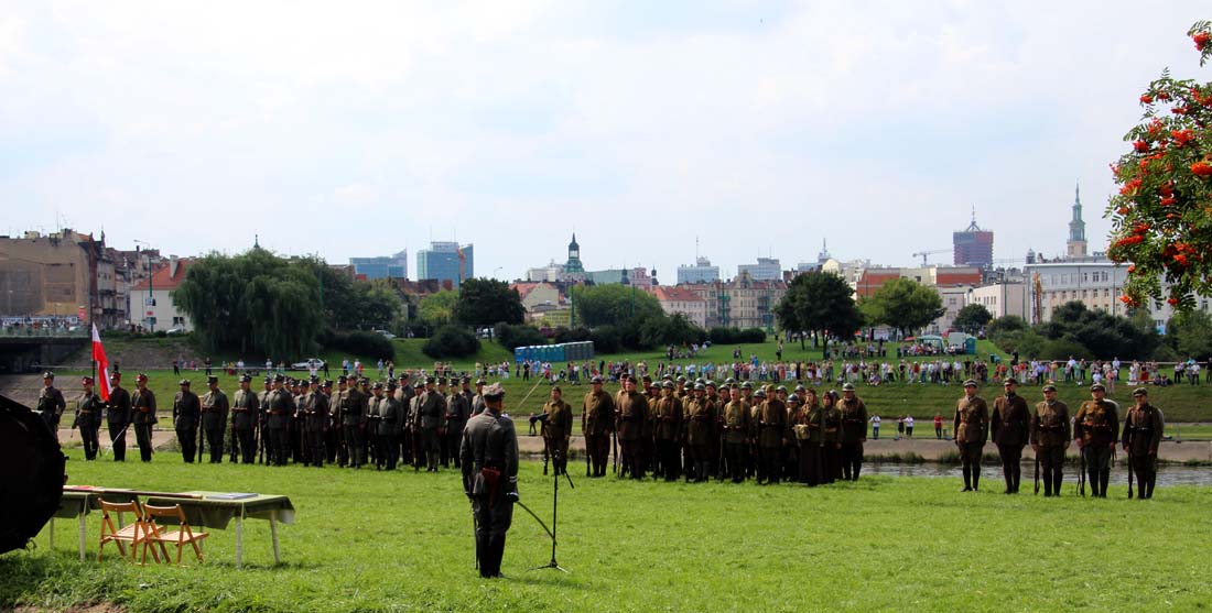 04 Widowisko Poznańczycy 1919-2011