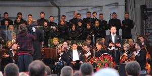 05 Orkiestra i Chór Opery i Filharmonii Podlaskiej wraz z solistami